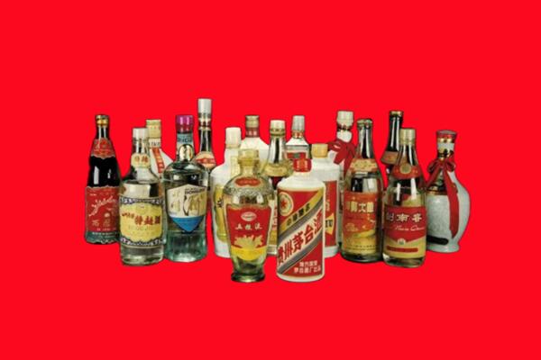 沈阳皇姑区回收十八老酒.jpg